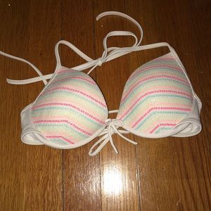 Victoria’s Secret bikini top